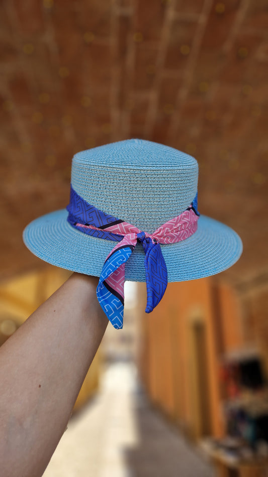 Cappello in paglia falda piatta