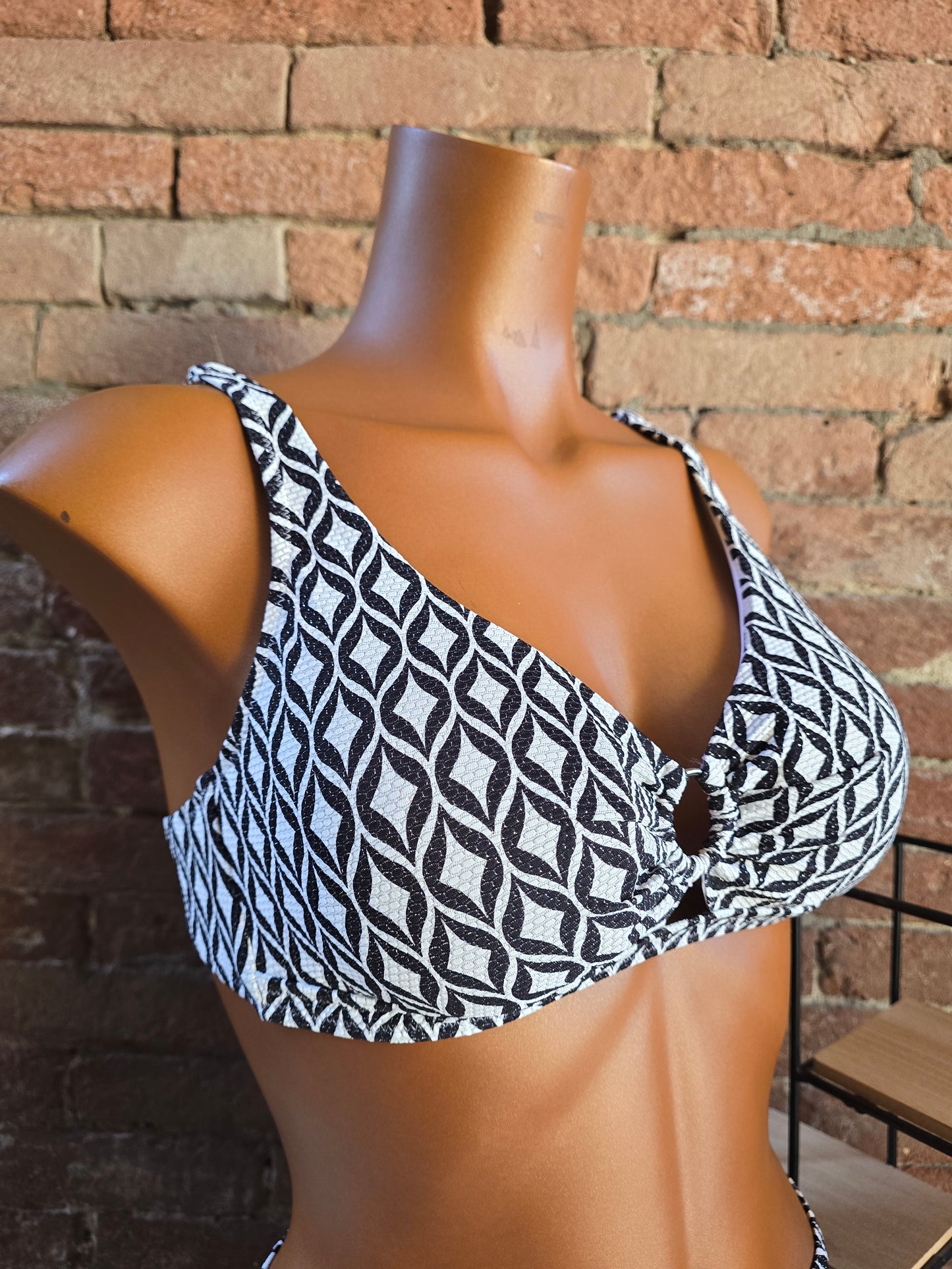 Bikini senza ferretto con imbottitura estraibile