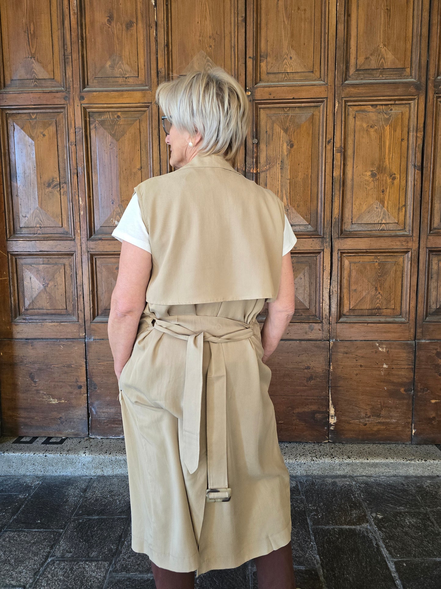 Abito/Cardigan lungo a spalla larga