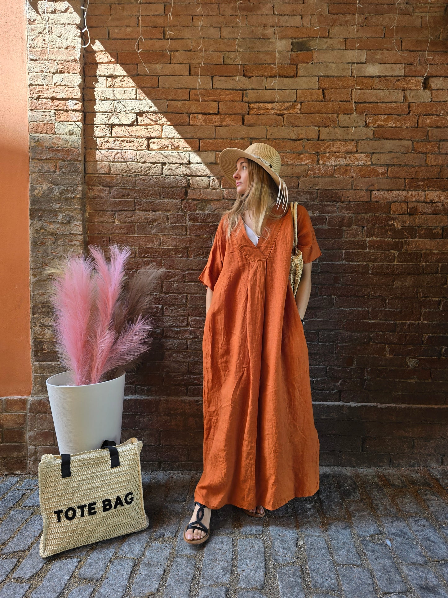 SCONTO 30% NEL CARRELLO Abito lungo in 100% lino mezze maniche vestibilità Oversize