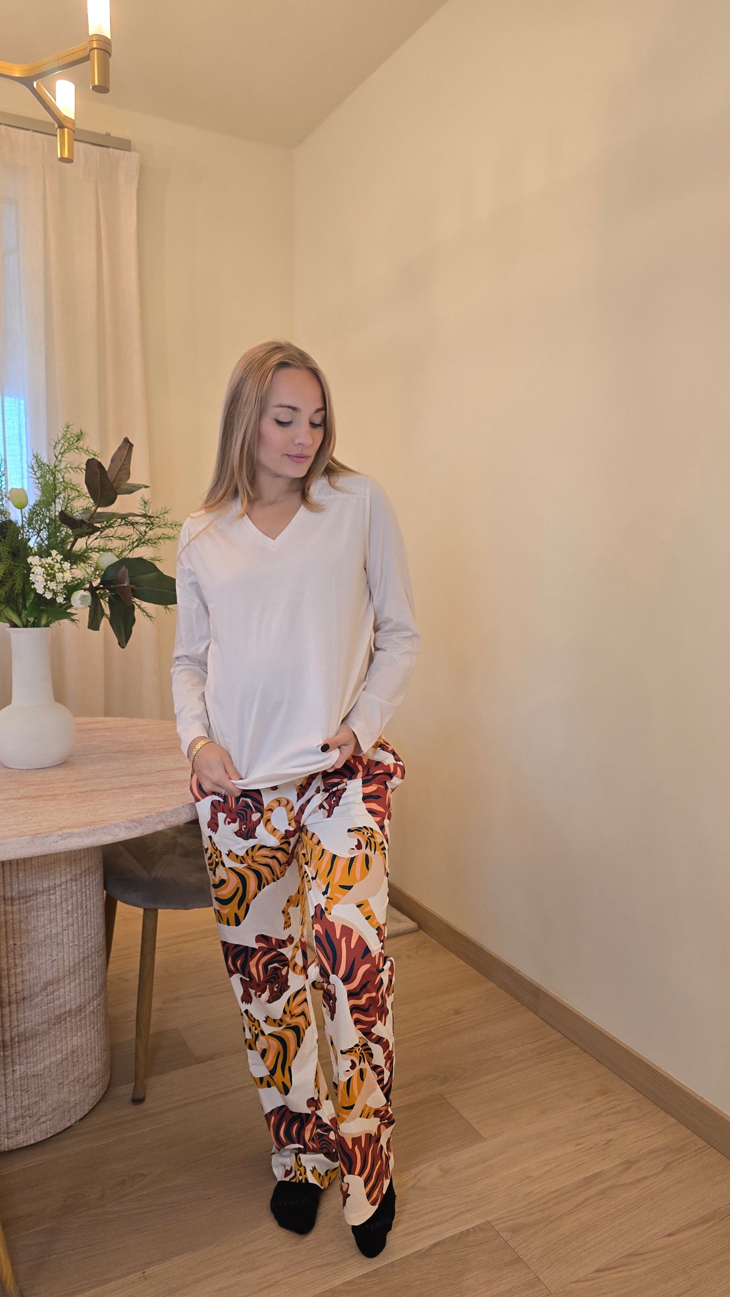 Pigiama caldo cotone con tigre ๐
Gisela