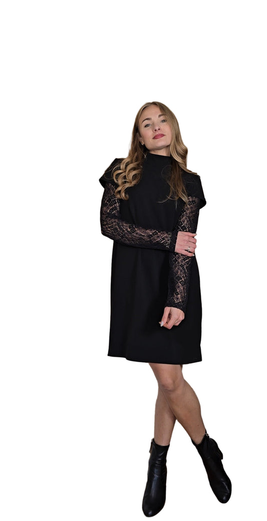 Abito con maniche in pizzo