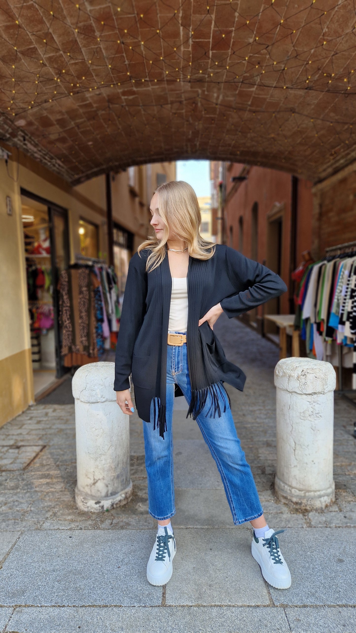 Cardigan con frange in viscosa estiva