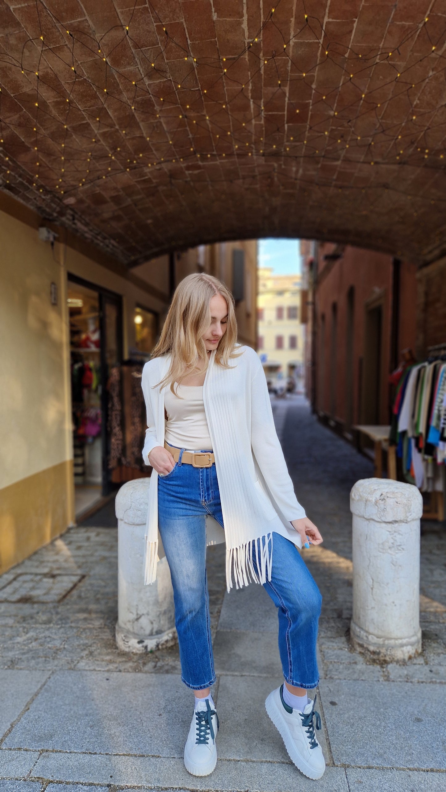 Cardigan con frange in viscosa estiva