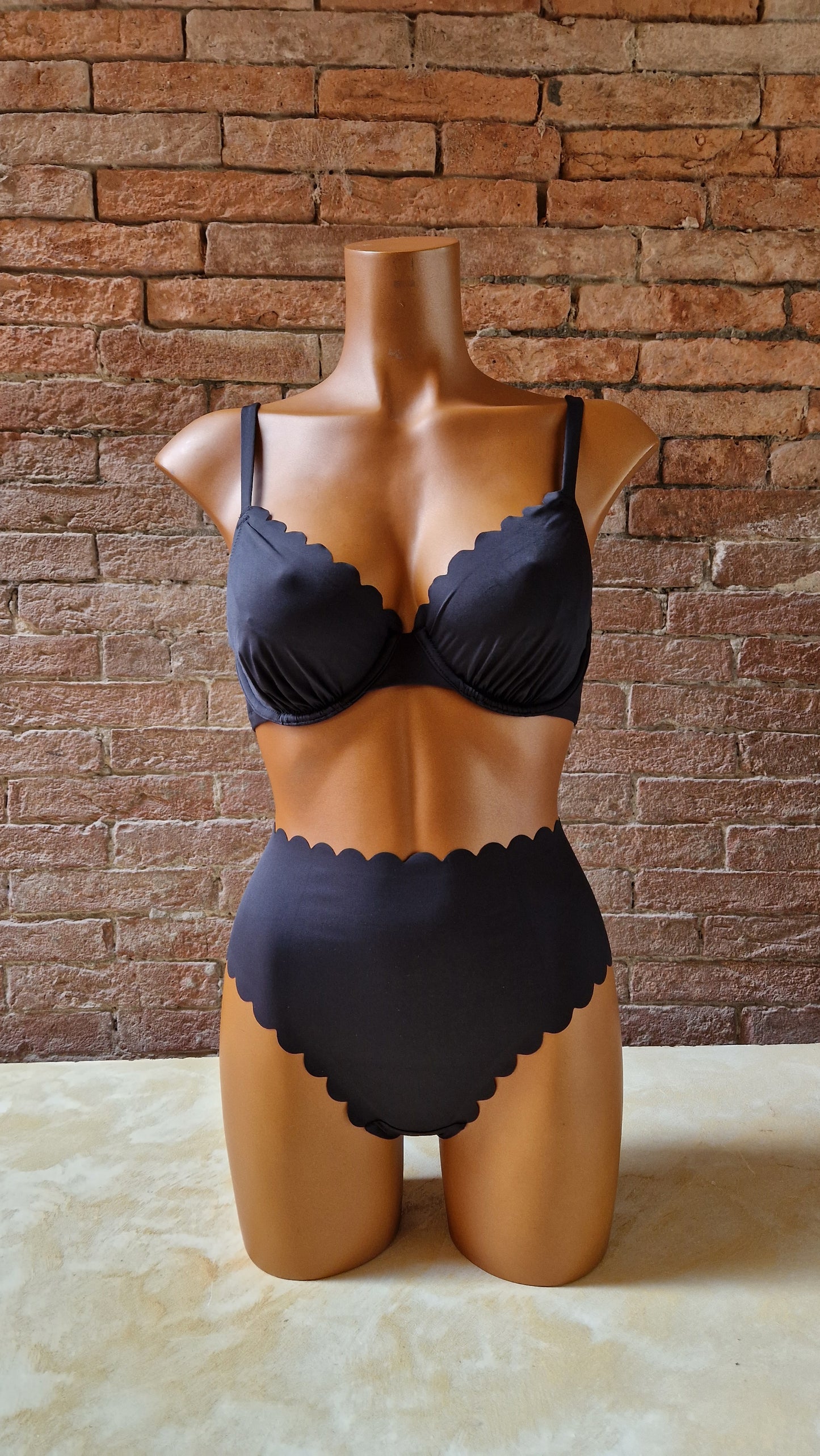 Bikini con ferretto senza cuciture LOVABLE