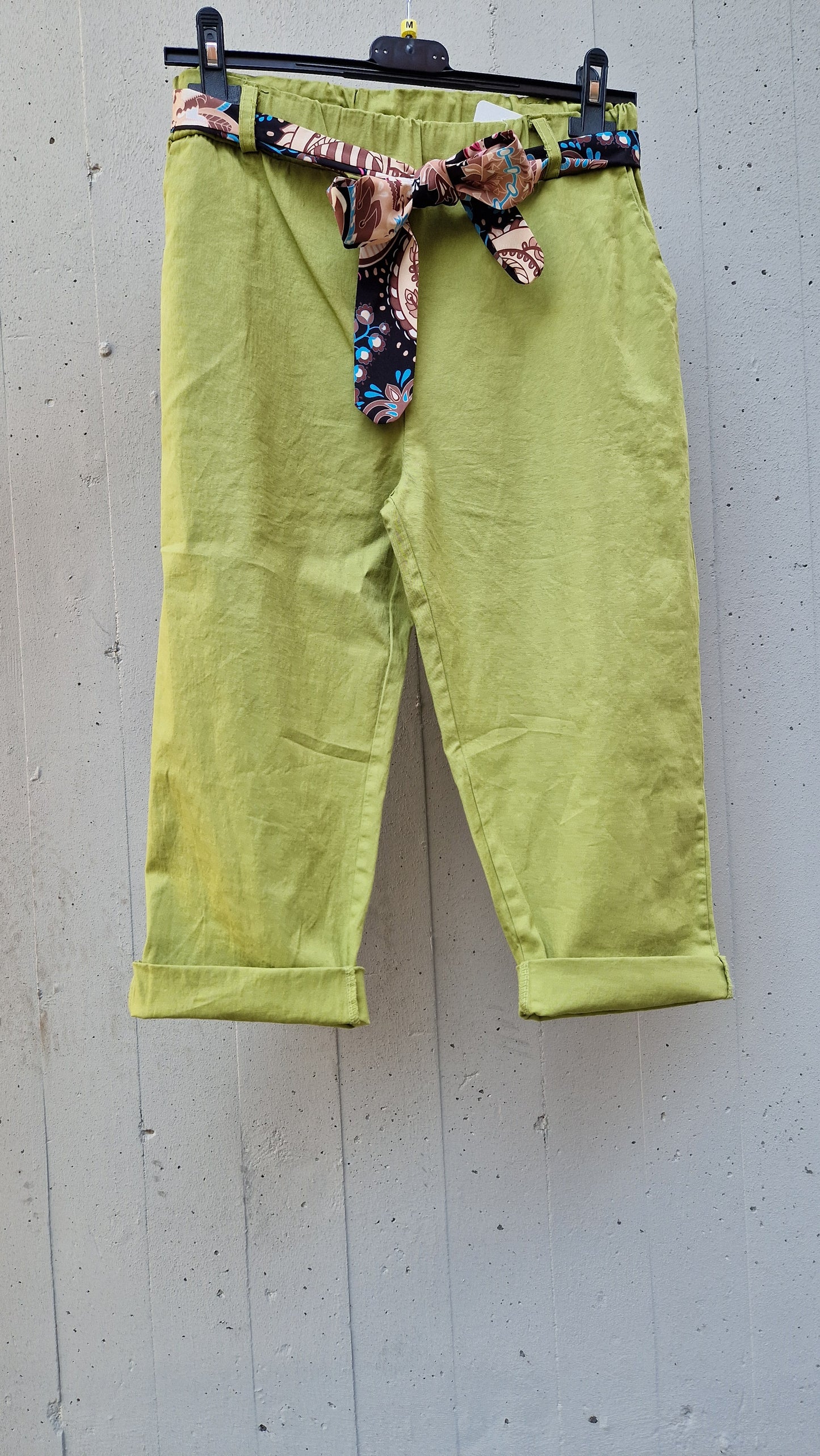 Bermuda in cotone stretch con elastico in vita