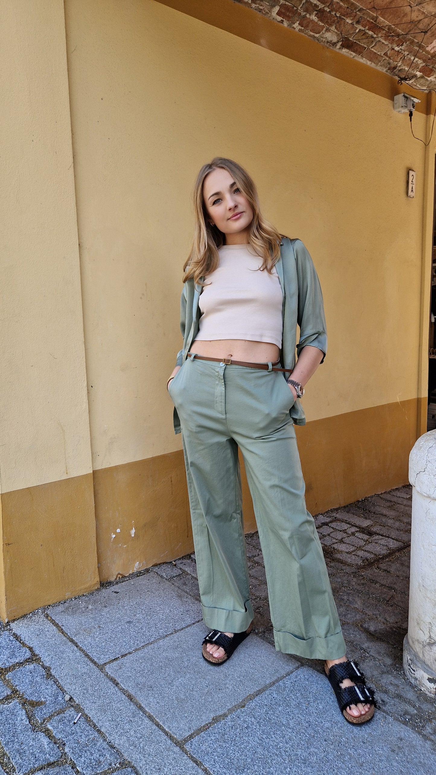 Pantalone a palazzo in cotone estivo