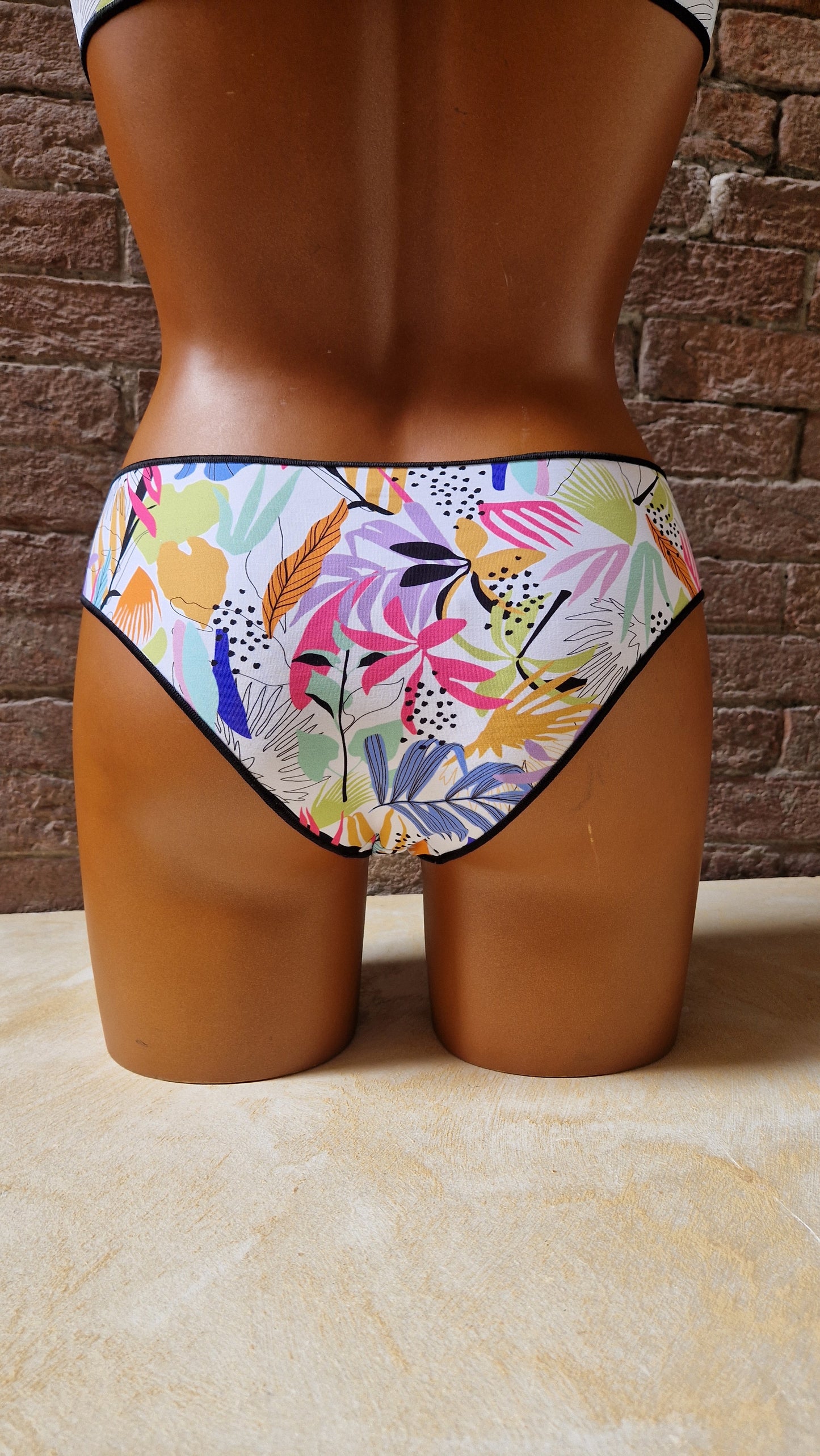Bikini Artù, fascia con slip 5cm Made in Italy