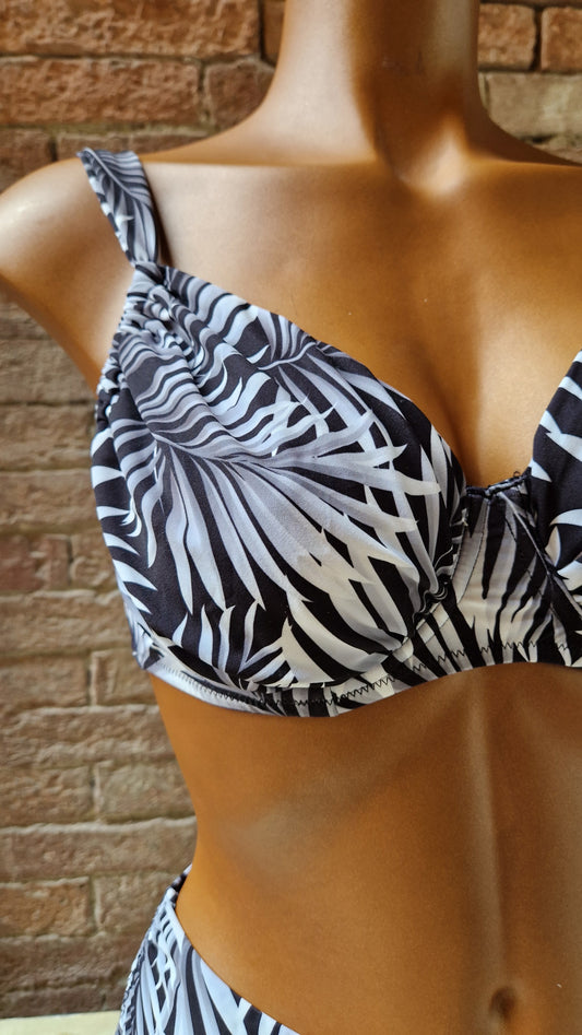 Bikini con ferretto senza imbottitura SièLei coppa C