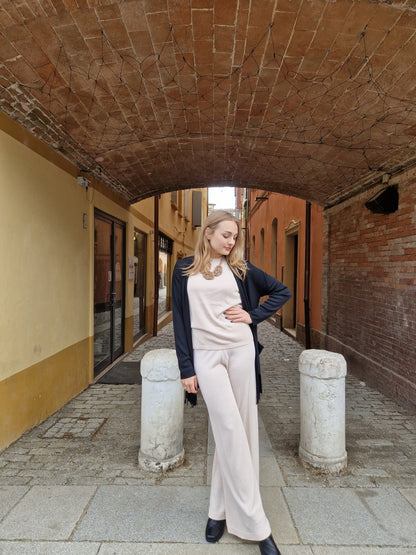 Pantalone in viscosa a palazzo con elastico in vita
