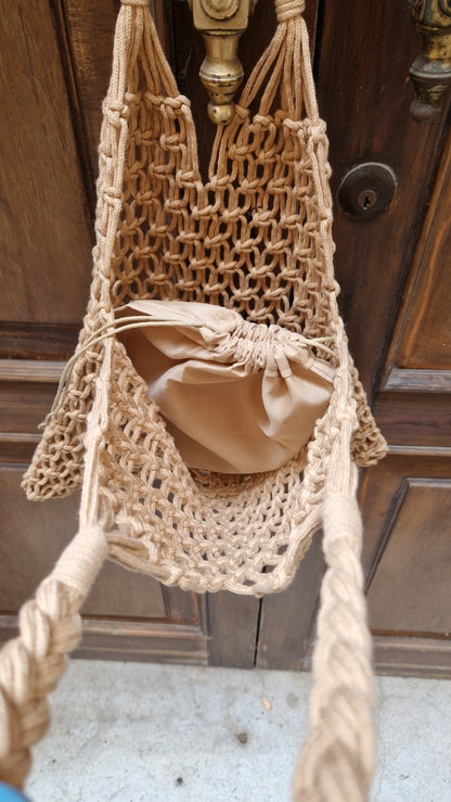 Borsa in paglia con bustina incorporata