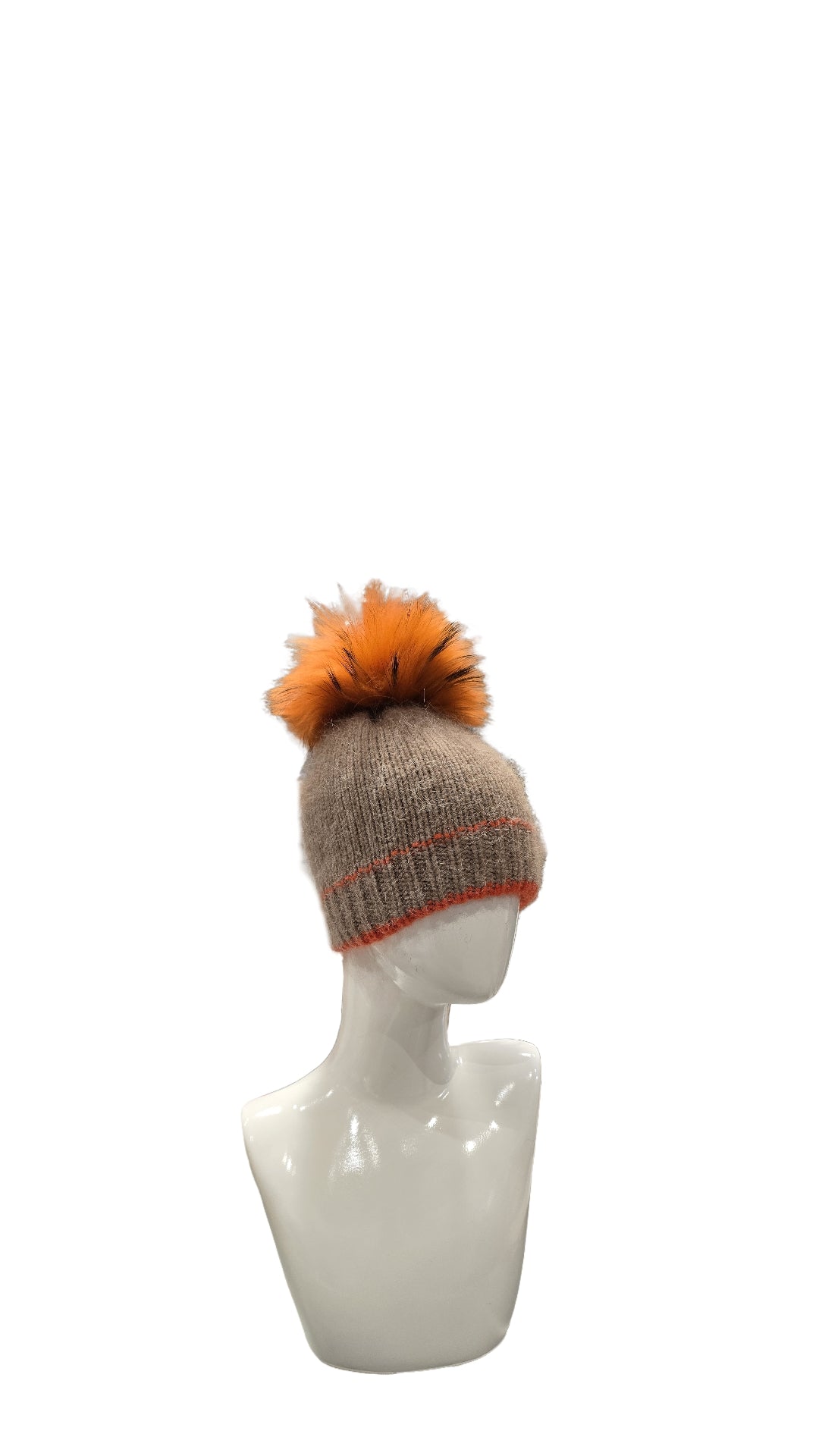 Cappello con pon pon