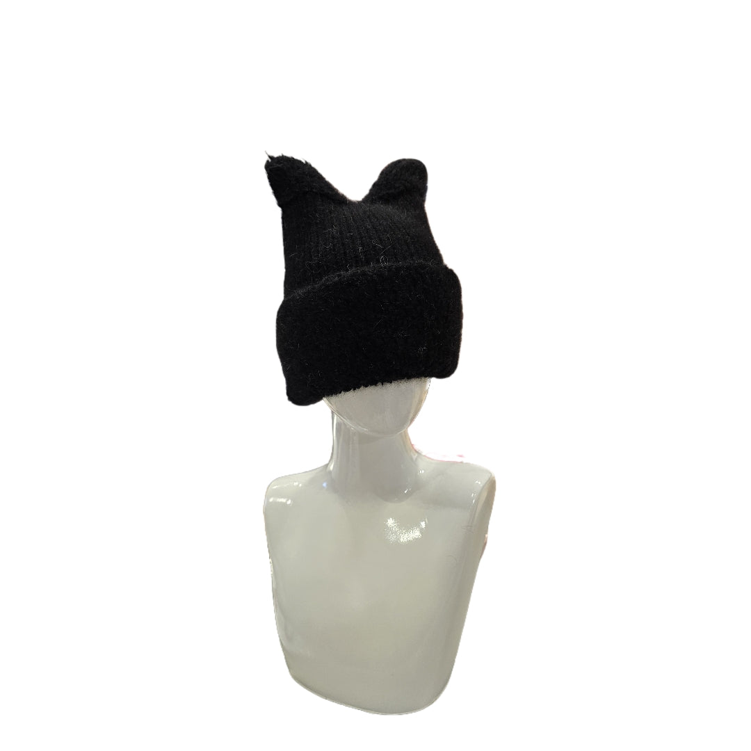 Cappello in lana forma gatti