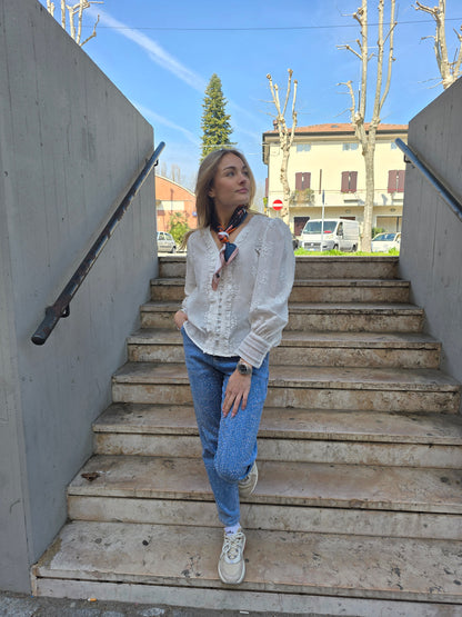 Camicia bianca in cotone con pizzo