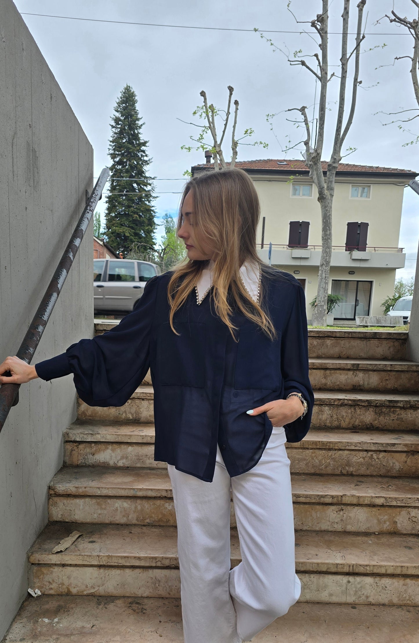 Camicia con collo brillantinoso