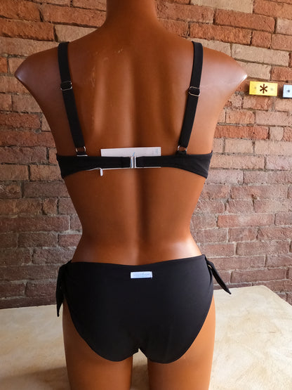 Bikini con ferretto senza imbottitura con paillettes coppa D AquaClub