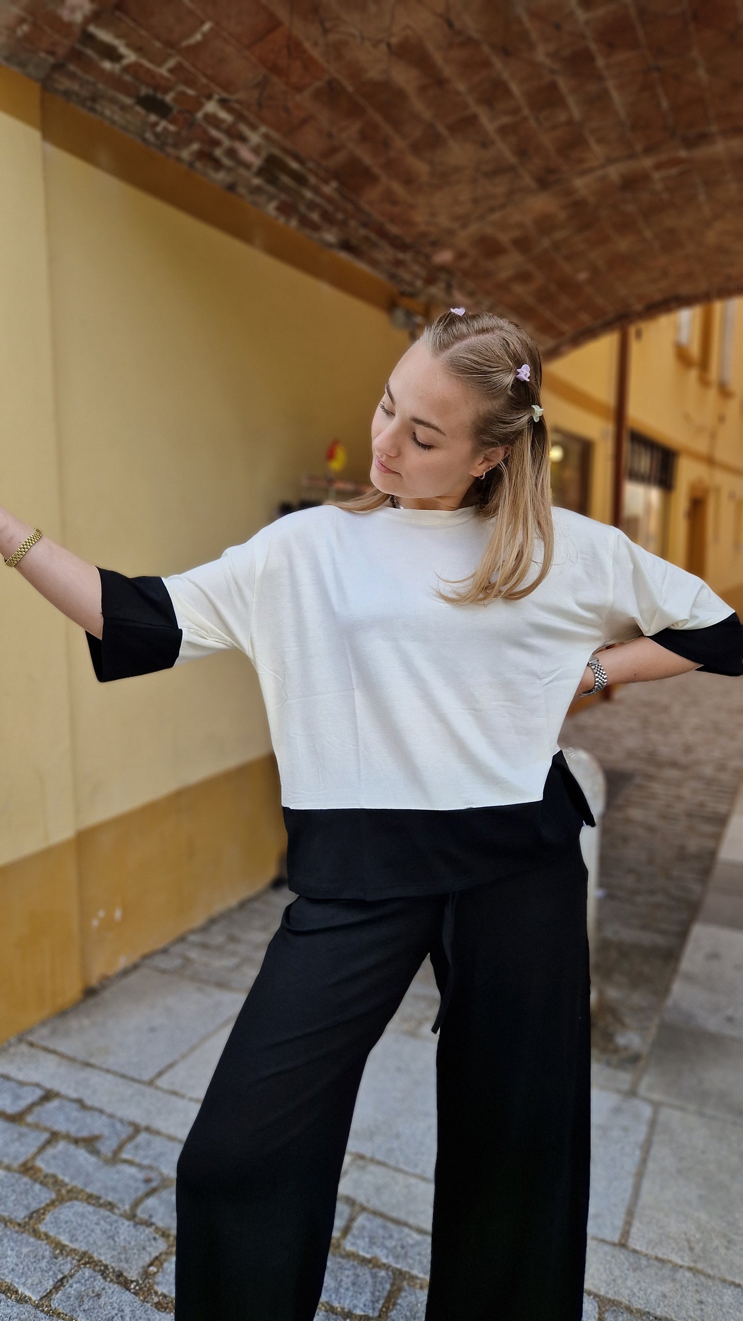 Maglia a maniche 3/4 in viscosa