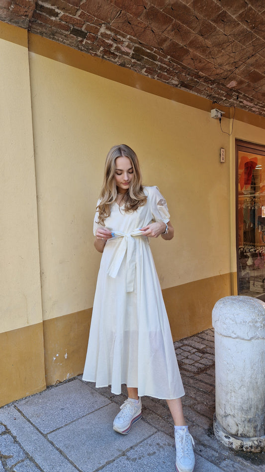 Abito  midi in cotone con gonna a ruota