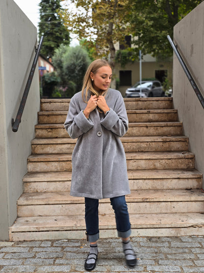 Cappotto grigio con filo in lurex all'interno Made in Italy