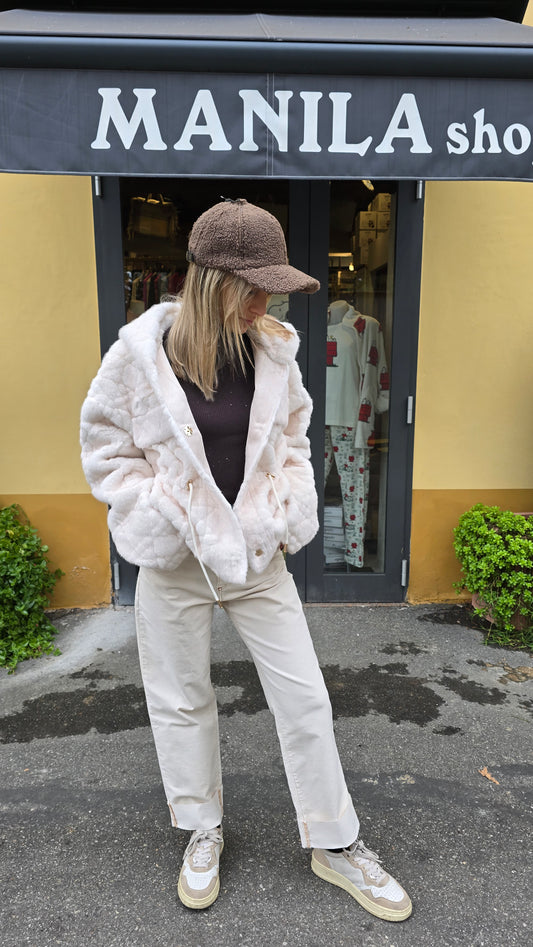 Bomber in ecopelliccia con cappuccio