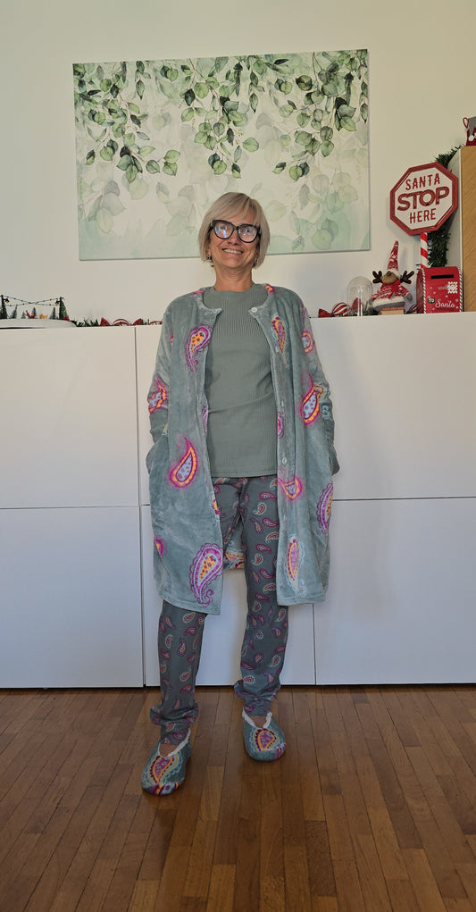 Vestaglia in pile con bottoni Brilliamo