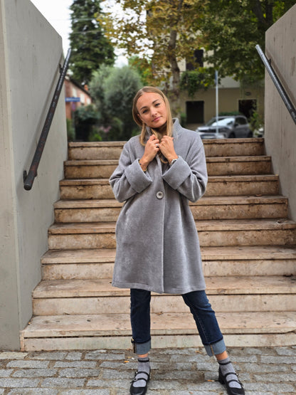 Cappotto grigio con filo in lurex all'interno Made in Italy