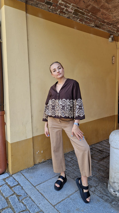 Camicia 100% cotone con dettagli oro