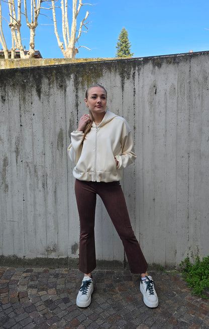Pantalone con elastico in vita in jersey di viscosa a trombetta